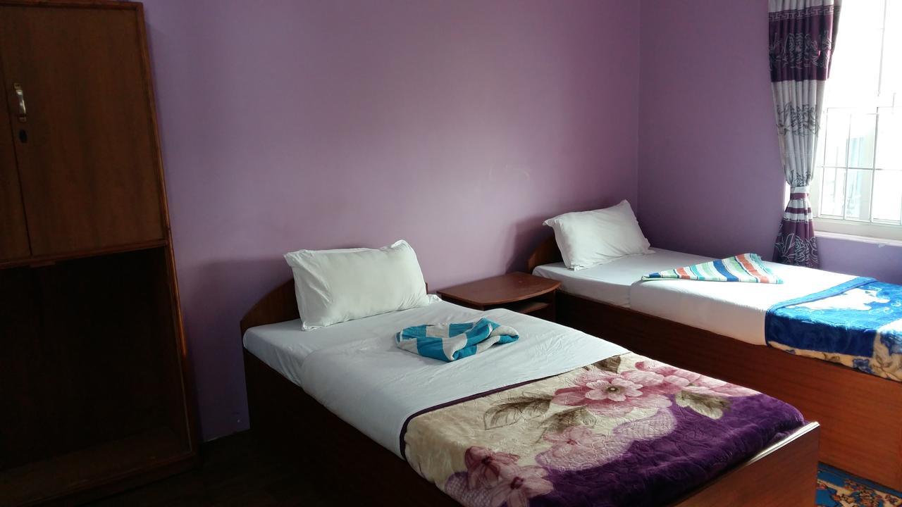 Hotel Bhadrakali Pokhara Inn Экстерьер фото