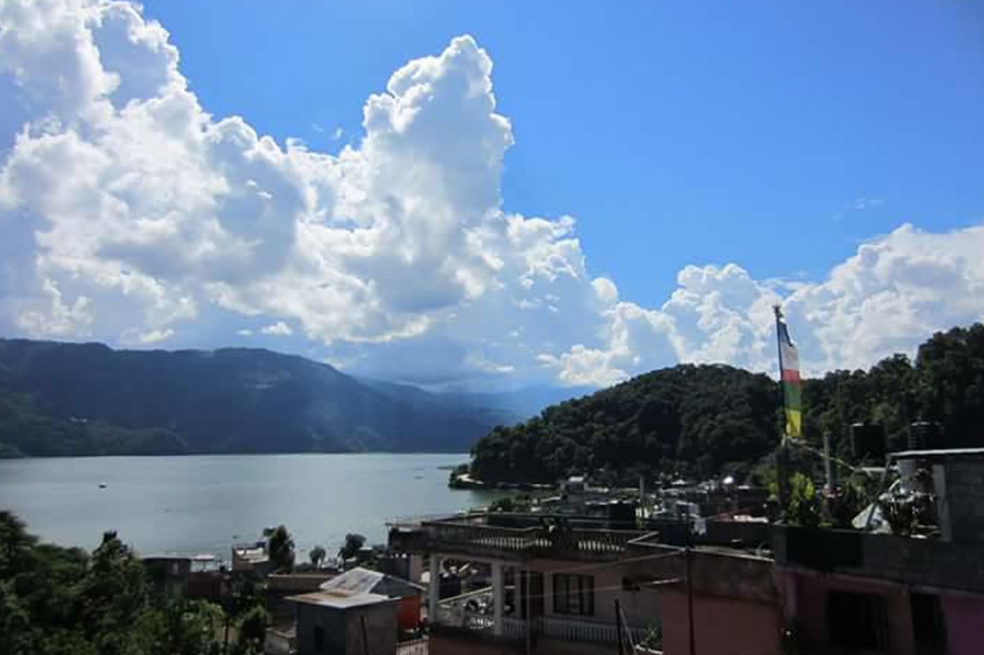Hotel Bhadrakali Pokhara Inn Экстерьер фото